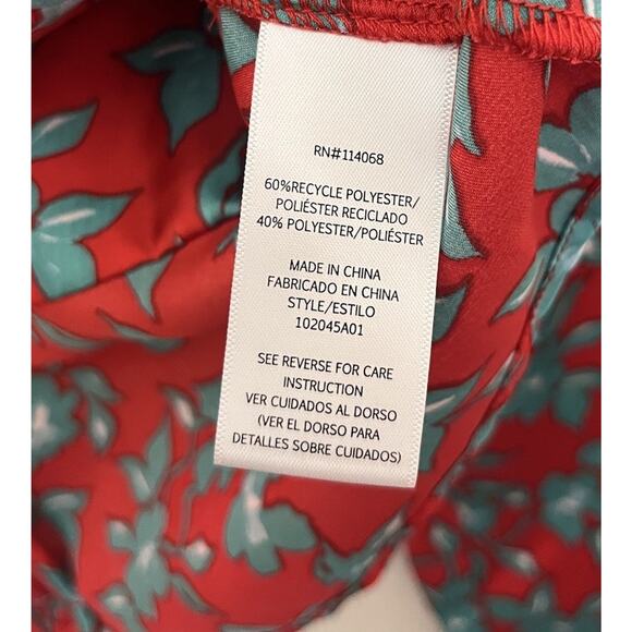 Love, Whit by Whitney Floral Long Sleeve Crop Satin V Neck Top Size Medium Red - Picture 9 of 10